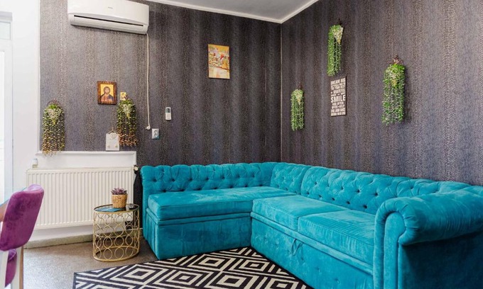 Sector 5 Apartment | AZUR CYAN HOUSE