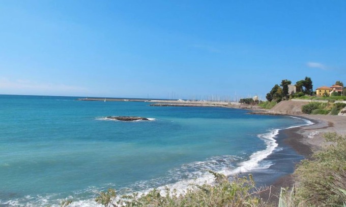 Santo Stefano al Mare Apartment | Azzurra by Interhome