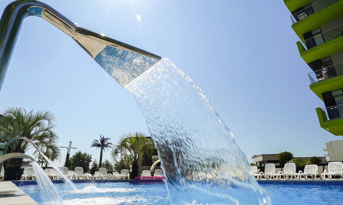 Mamaia-Sat Apartment | Azzurro Apartment - Alezzi Beach Resort - 2 Deluxe Rooms - Pe Malul Marii