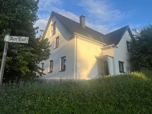 Hoppecke House | Bürgermeisterhaus mit Berg- & Waldblick