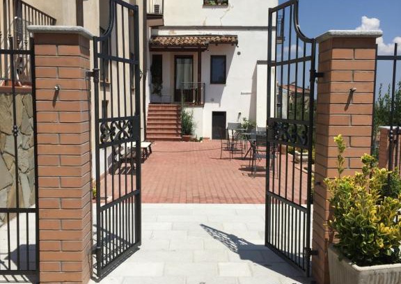 Chiaromonte Bed & Breakfast | B&B Casa Miraglia