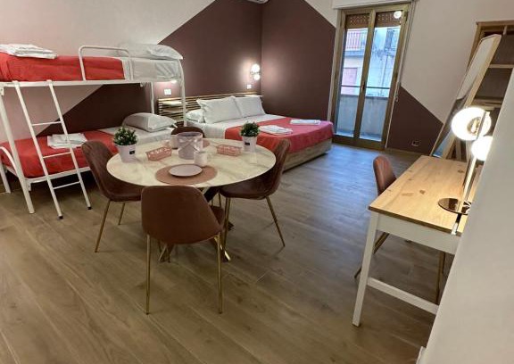 Villa San Giovanni Bed & Breakfast | B&B Elegance