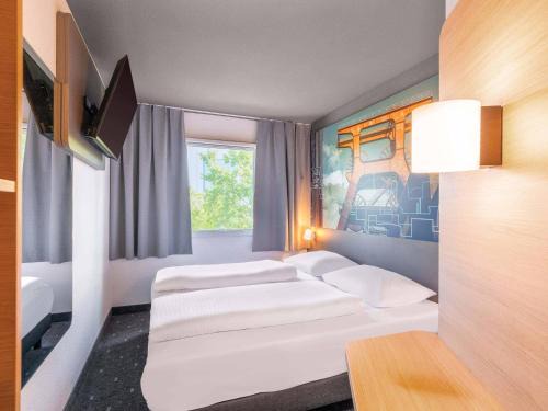 Lengfeld Hotel | B&B HOTEL Würzburg-Ost