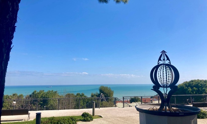 Falconara Marittima Bed & Breakfast | B&B Residenza Leonardo