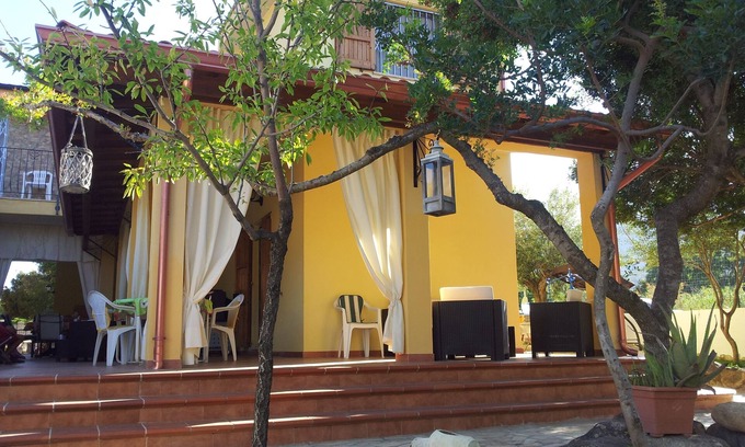 Cuili Murvoni Bed & Breakfast | B&B Sa Figu Morisca: room "Sa Modditzi"