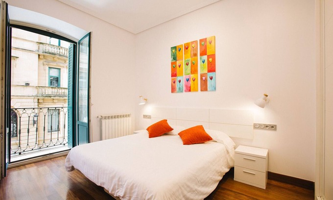 San Sebastian Centro Apartment | B Bella Easo A in San Marcial 28