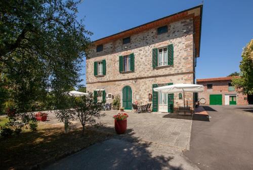 Orentano Apartment | B&G Menconi Edera