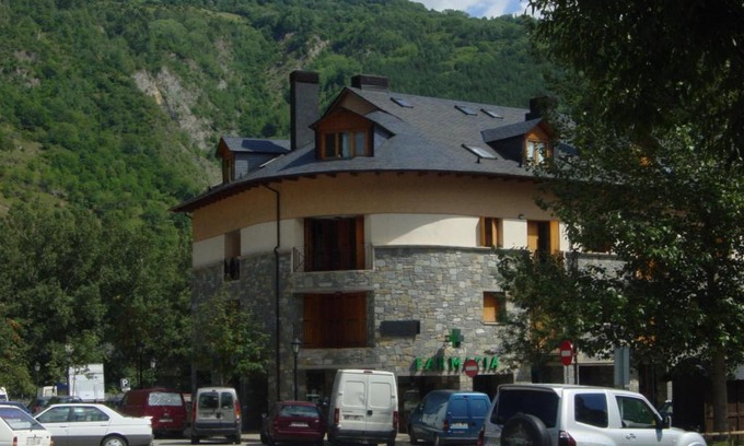 Benasque Apartment | B16 - Edif Ball Benás Dúplex - Villmor