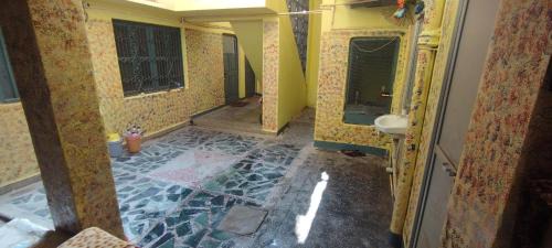 Varanasi House | Baba Shri Viswanatham guest house