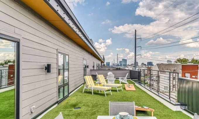 Hadley - Washington Apartment | Bachelorette's Dream/Rftop Deck/Penthouse
