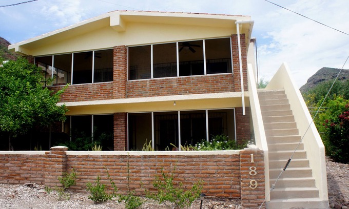 Sector Bahia Apartment | Bahía ¨Chip´s Place¨, Bottom Apartment