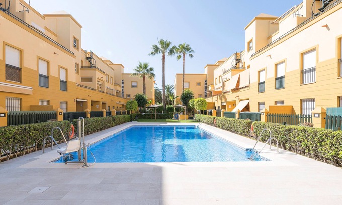 Rota House | BAHIA DE LA LUZ - Nice apartment on the beach - Free Wifi
