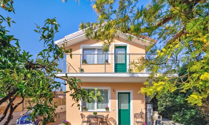 Ceriale Apartment | Baita Marina - Tramontana 30m mare