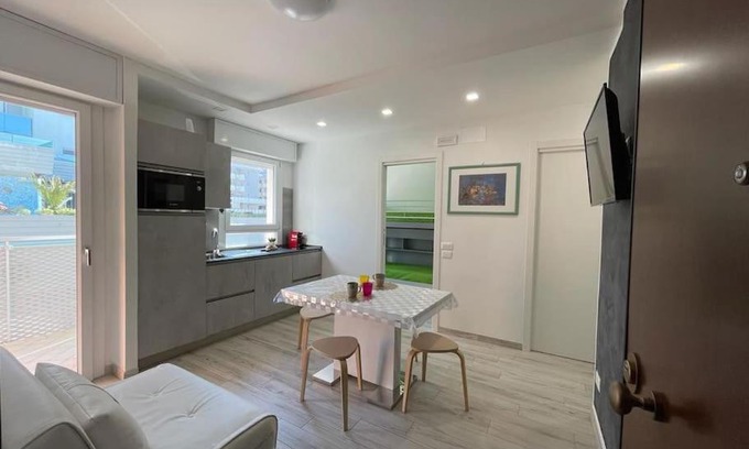 Bibione Lido dei Pini Apartment | Baja Moderno Trilocale vicino al mare