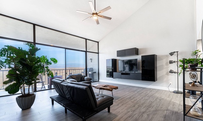 Bakersfield Condo | Bakersfield's Best Views