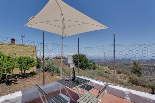 Vega de San Mateo House | Balcón de Galaz