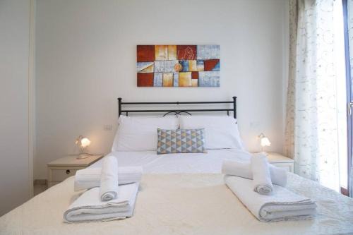 San Tommaso Tre Archi Apartment | [Balcone Vista Mare] Wi-fi A/c 2 bagni Parcheggi