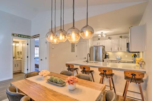 Breckenridge Apartment | Balcony and Hot Tub Access Modern Breck Escape!