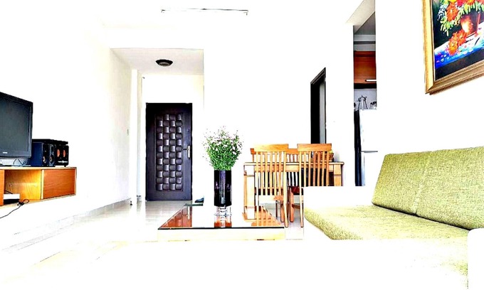 District 7 Apartment | Balcony, Garden View, Clean, Peaceful, Western Style for Group/Families/Couple