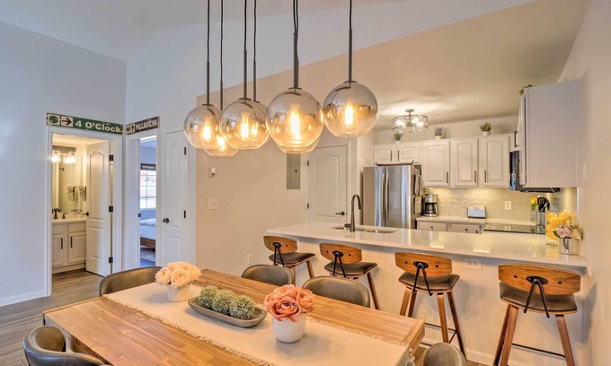 Breckenridge Condo | Balcony & Hot Tub Access: Modern Breck Escape!