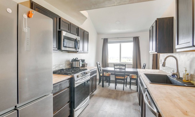 Idaho Falls Apartment | Balcony & Stunning Views: Airy Apt in Idaho Falls