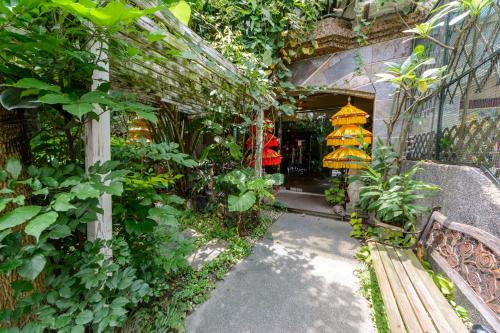 Hualien City Centre House | Bali House