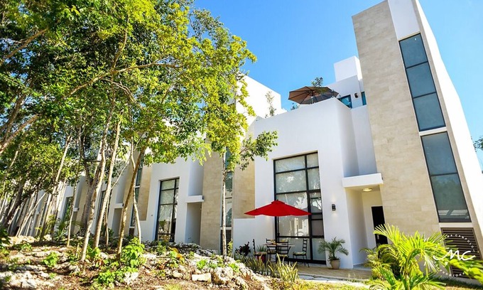 Playa del Carmen House | Bali Lifestyle Paradise: Luxury House, with Complimentary Car — Limited Offer!