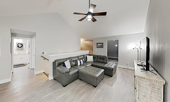 Sunset Pass House | Banana Bay Townhome