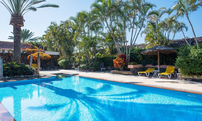 San Miguel de Abona House | Banana Plantation Experience with Heated pool
