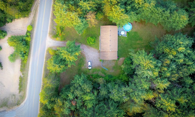 Hastings Highlands House | Bancroft Memories |Sleep 14,POOL