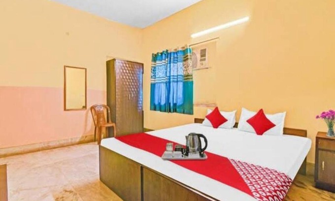 Sector 1 Hotel | Bandhan Guest House
