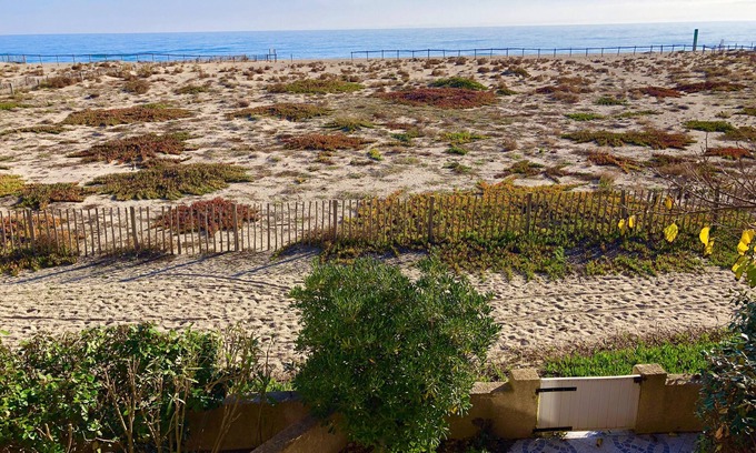Le Barcares House | BARCARESA-VILLA ON THE SAND PANORAMIC SEA VIEW SWIMMING POOL AIR CONDITIONING WIFI