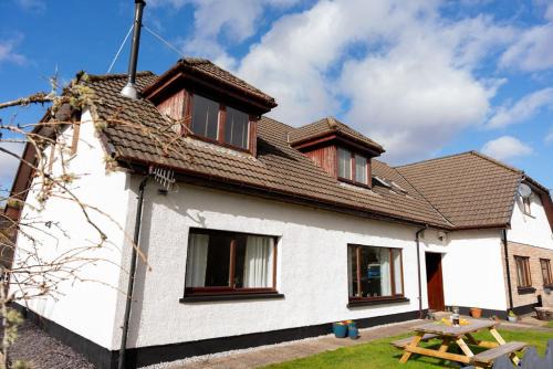 Banavie House | Barclay House Apartment