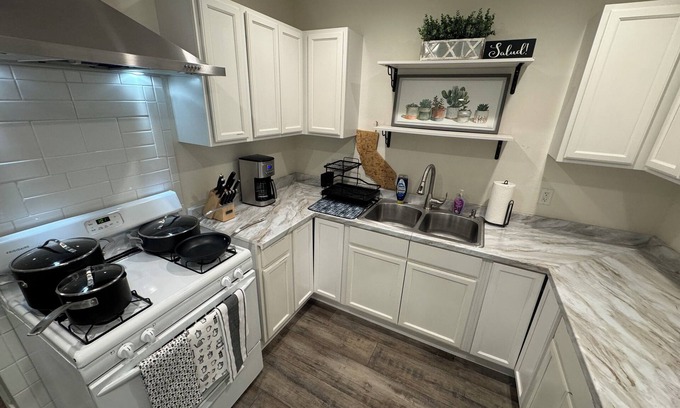 Bellflower House | Barefoot Friendly Guest House