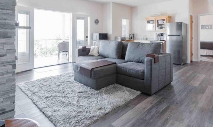 Barkley Apartment | Barkley remodeled 2 bedroom with gorgeous views