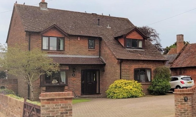 New Forest District Bed & Breakfast | Barn Court Bed and Breakfast