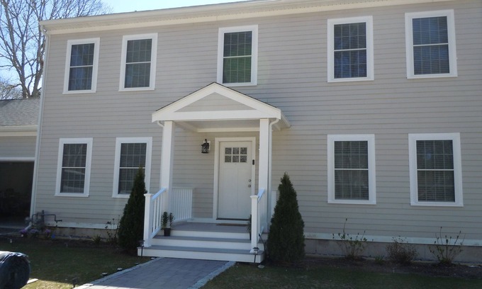 Cummaquid House | Barnstable Bliss in Cummaquid Heights!