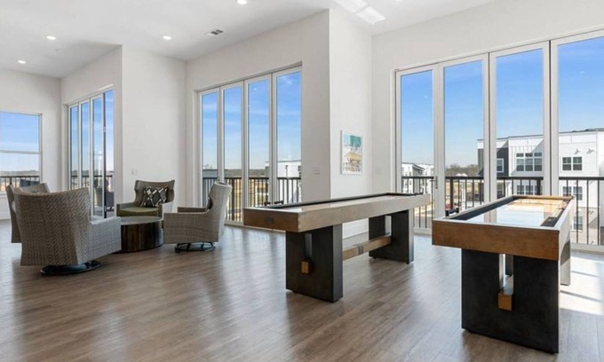 Crestwood South Apartment | Barsala l Spacious 2BD Crestline Retreat, Pool & Cabanas