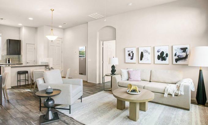 Huntsville Apartment | Barsala l tModern 2BD Haven: Your Stylish Huntsville Retreat