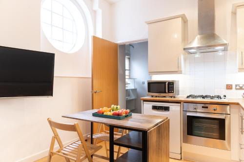 Island Gardens House | Bartlett House Greenwich by Smart Corporate Stays