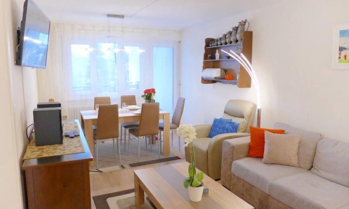 Randogne Apartment | Barzettes-Vacances 553/Entrée N° 14 by Interhome