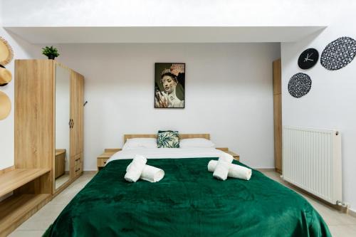 Bucharest Apartment | Basarab Chic Studio