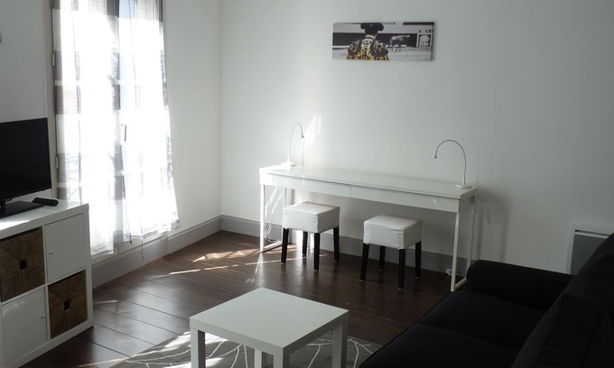 Bayonne Apartment | Basque Country Biarritz Bayonne Charming Furnished