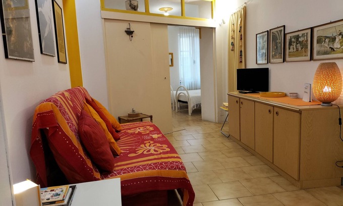 Borgo Antico Apartment | Basuetta Apt in historIcal center with A/C