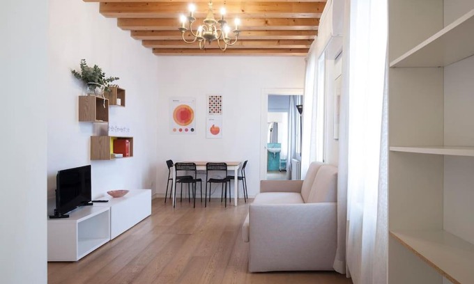Castello Apartment | Bauhaus Venice Apartment