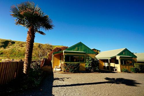 South Bay Hotel | Bay Cottages