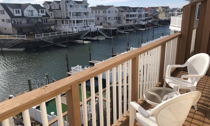 Sea Isle City Condo | Bay Front with Boat Slip & Pet Friendly! Stunning sunset views!