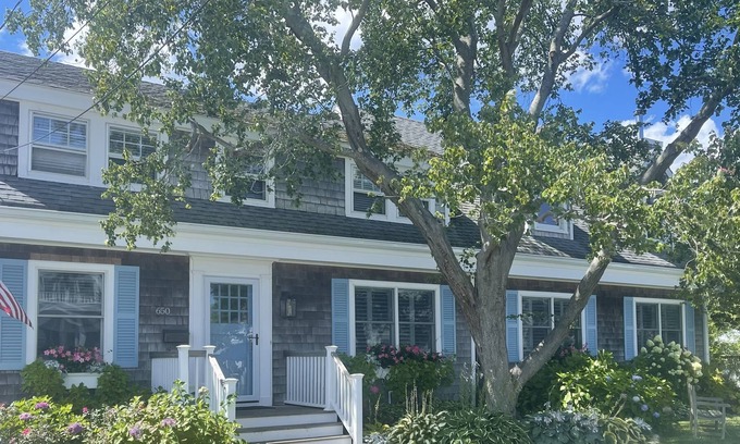 Avon House | Bay Head - Recently Updated Home - July 22-August 5 Available 2023