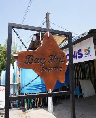 Pottuvil Division 2 Hotel | Bay Hut