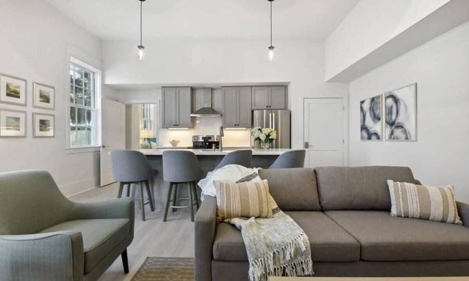 Bay St Louis Condo | Bay St Louis Building | Old Town BSL